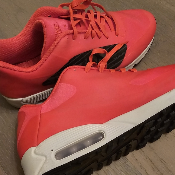 Nike Air Max 1 Running Shoes - Picture 1 of 5